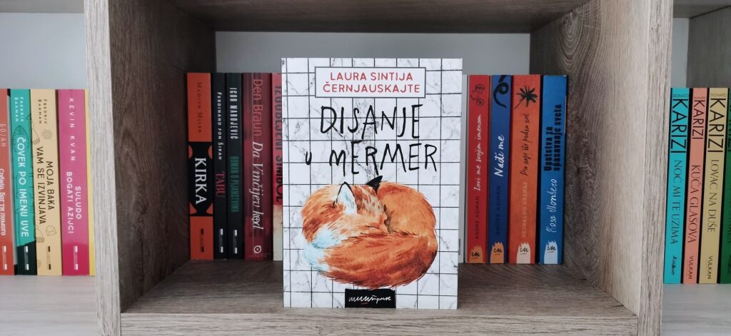 Disanje u mermer Laura Sintija Černjauskajte