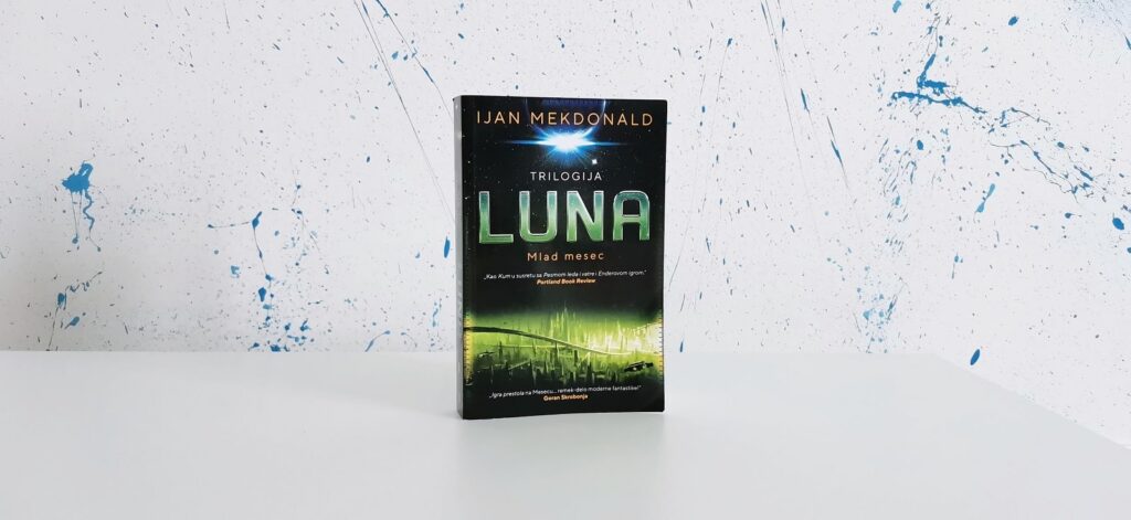 LUNA Mlad mesec