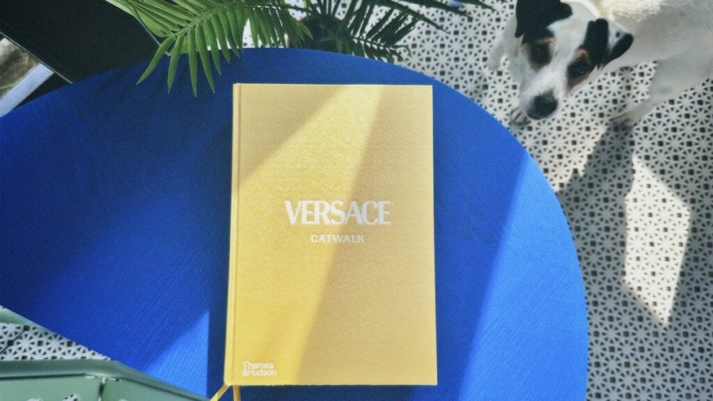 VERSACE catwalk Tim Blanks